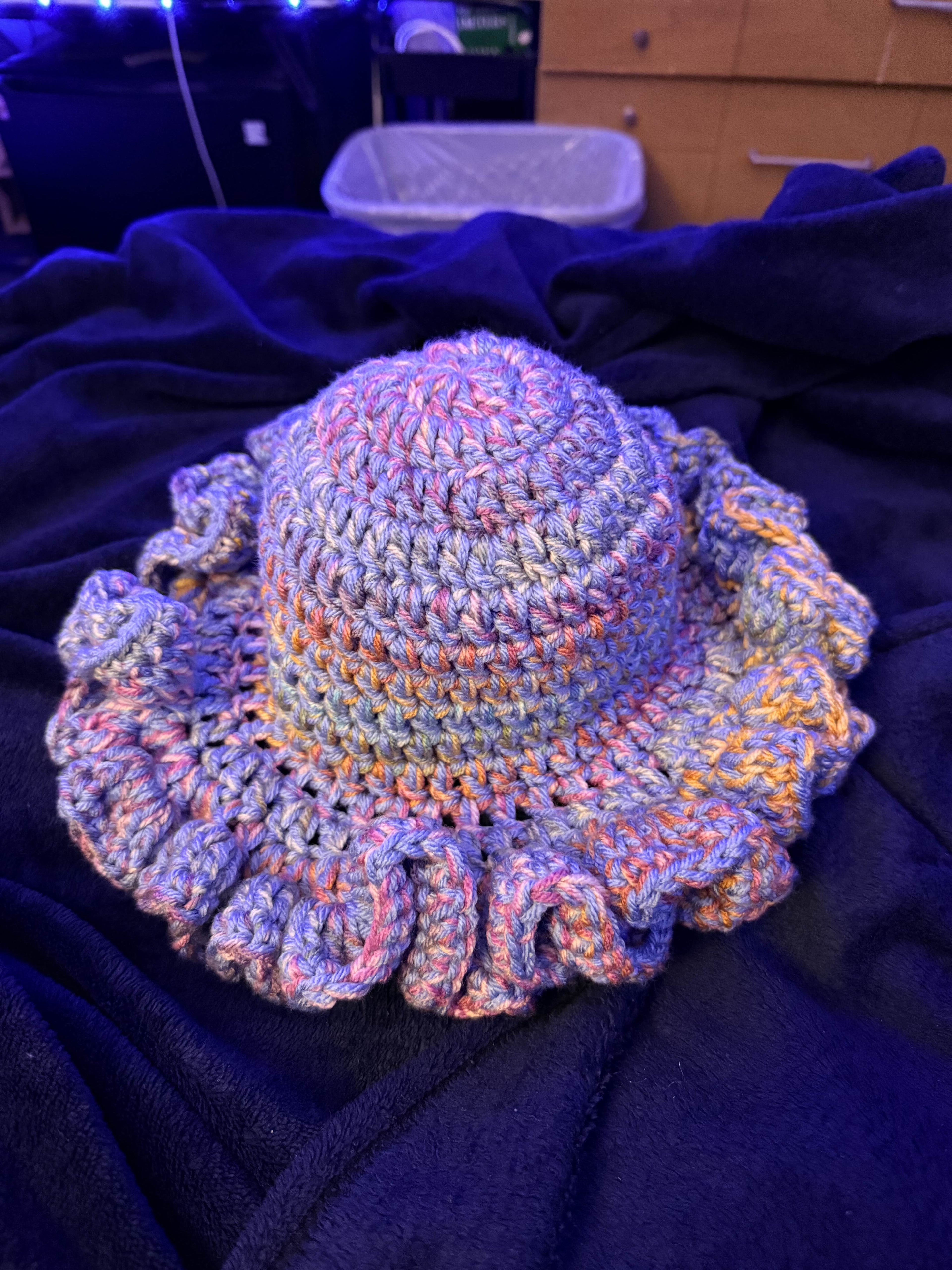 Simply Ruffles Hat – Digital Crochet Pattern (PDF Download)