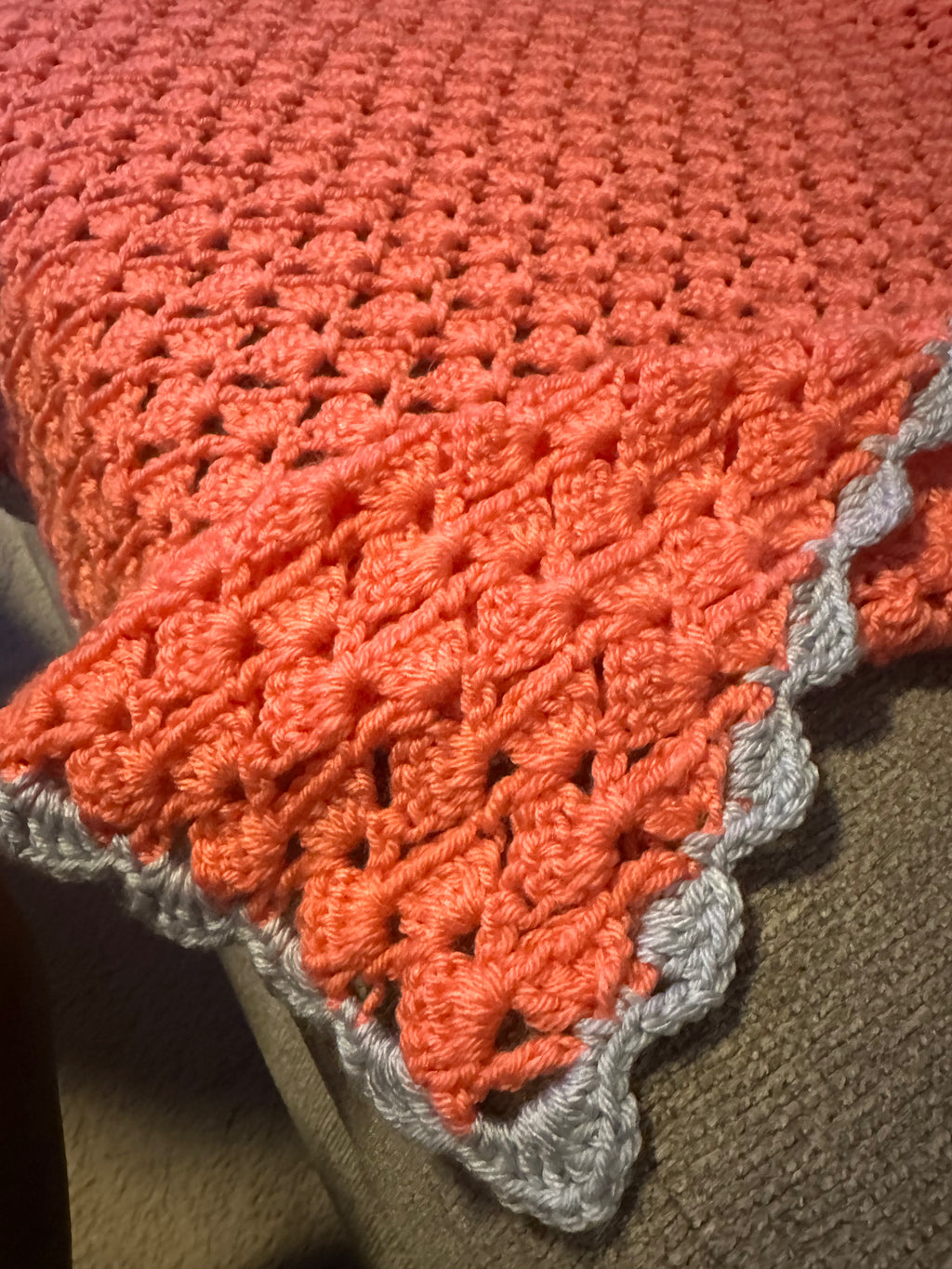 Handmade Crochet Baby Blanket – Shell Stitch Baby Blanket with Matching Border | Custom Baby Shower Gift | Soft Acrylic Infant Blanket