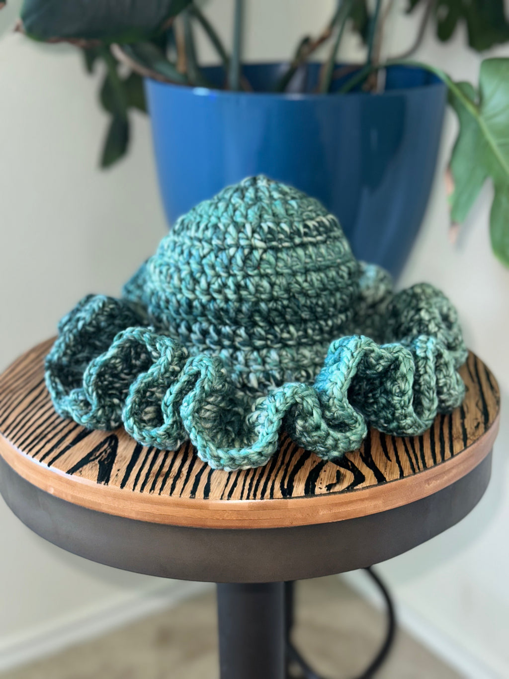Crochet Bucket Hat with Ruffle Trim | Chic & Trendy Hat | Crochet Ruffled Bucket Hat
