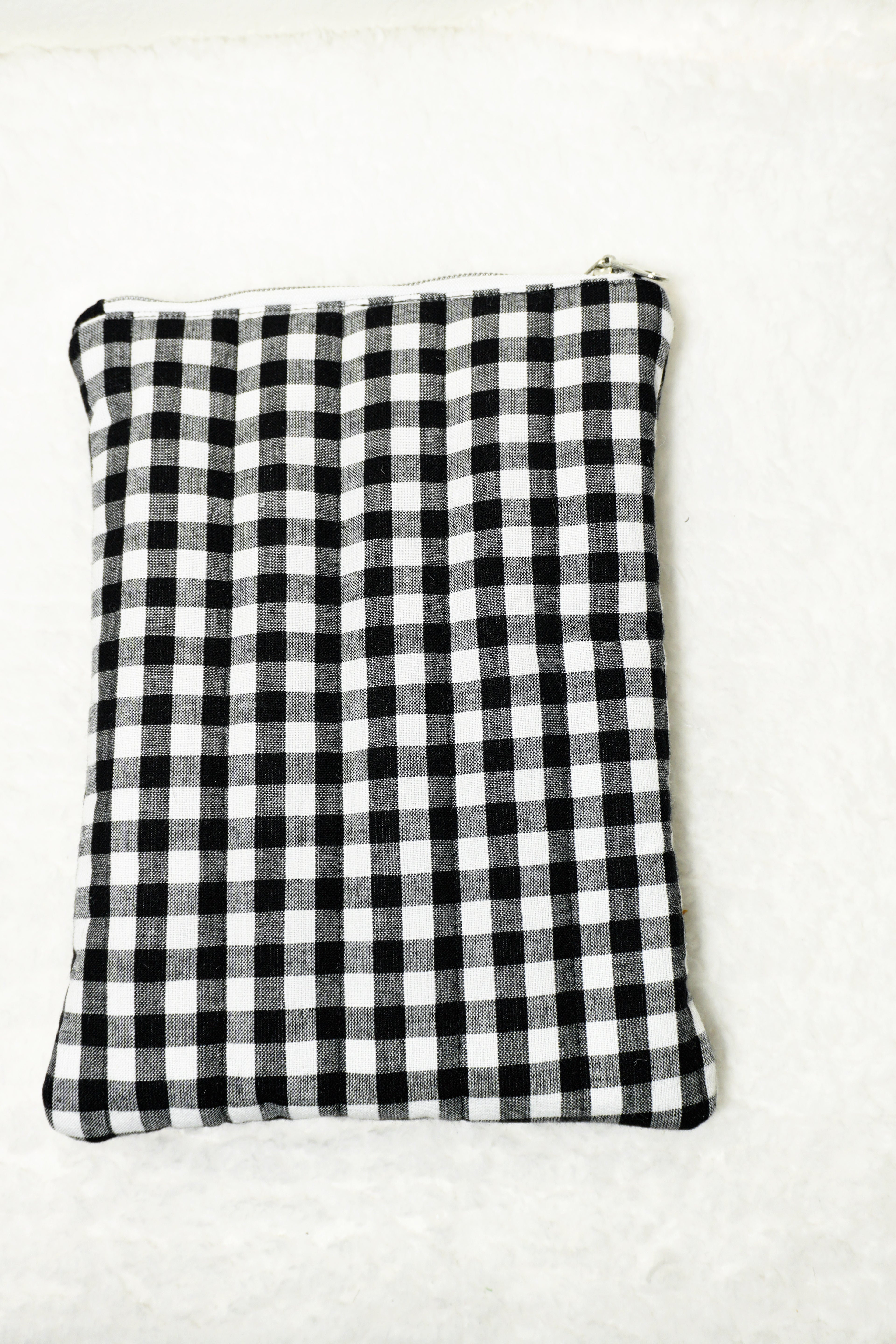 Handmade Quilted Kindle & iPad Mini Sleeve | Cotton Zipper Book Sleeve | Padded Tablet Case